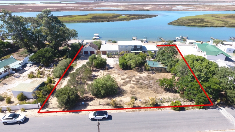 5 Bedroom Property for Sale in Velddrif Western Cape